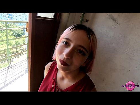 ❤️ Studentessa sensuale succhia uno sconosciuto nell'Outback - Sborra sulla sua faccia ❤ Video di sessoal it.samoanalitika.ru ❌️